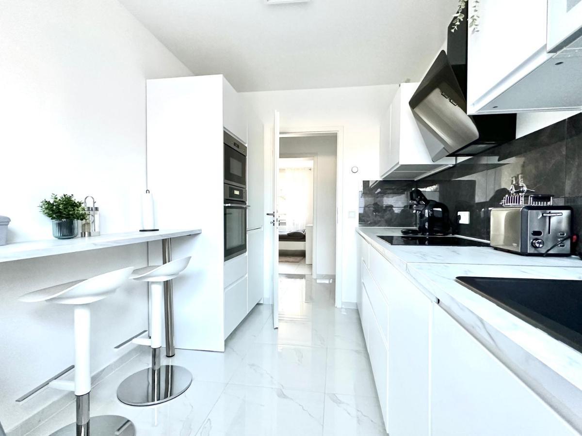 Stilvolles Apartment In Bonn Eksteriør bilde